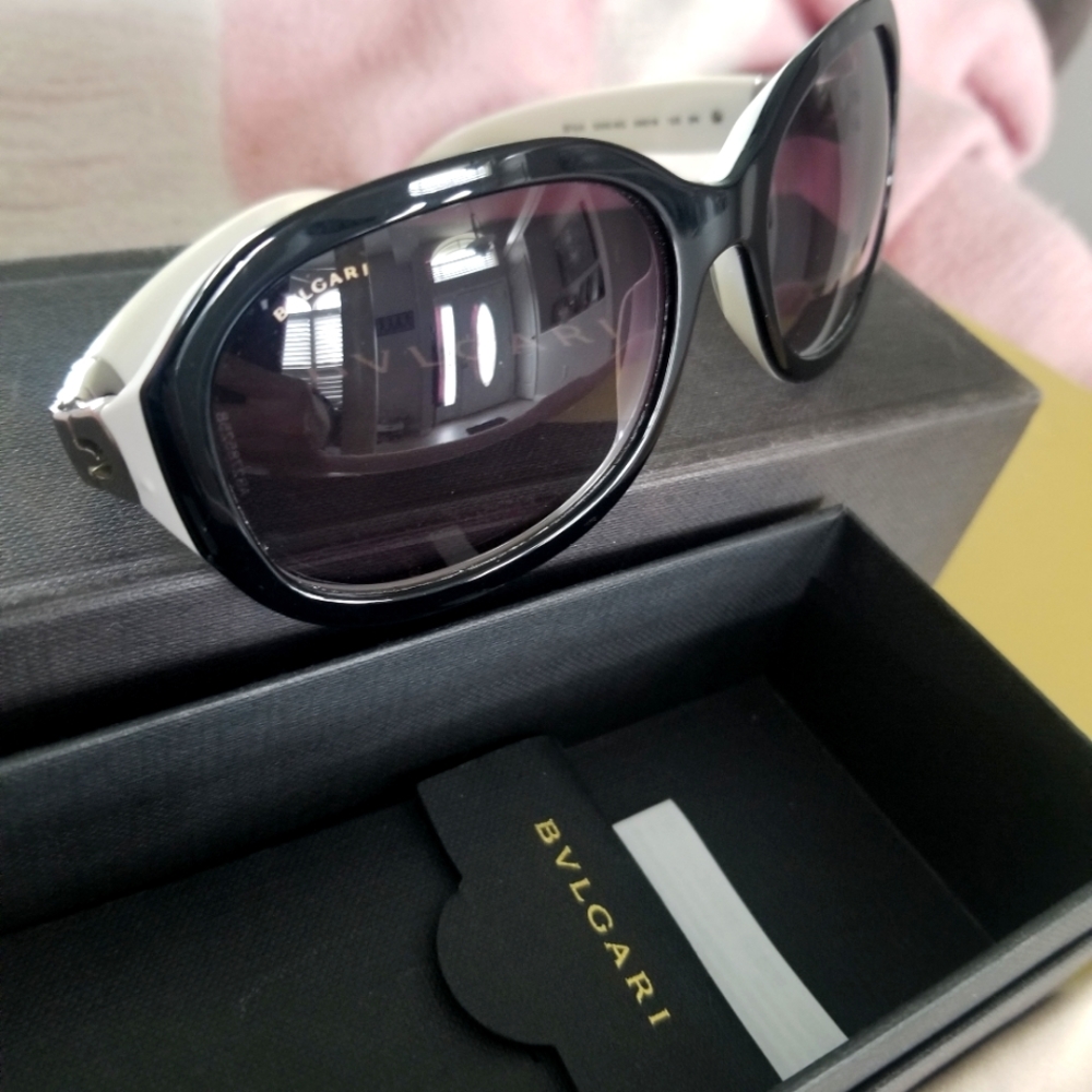 !!!😎😎👜👜⛱BVLGARI sunglasses
